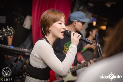 Monik x Wan Yai at Older — photo 83