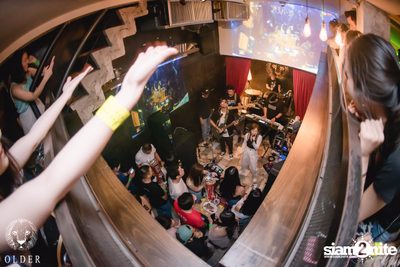 Monik x Wan Yai at Older — photo 91