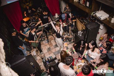 Monik x Wan Yai at Older — photo 92