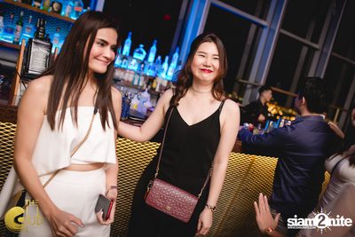 Fridays ที่ เดอะ คลับ แอท คอย — photo 18
