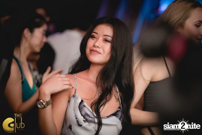 Fridays ที่ เดอะ คลับ แอท คอย — photo 95