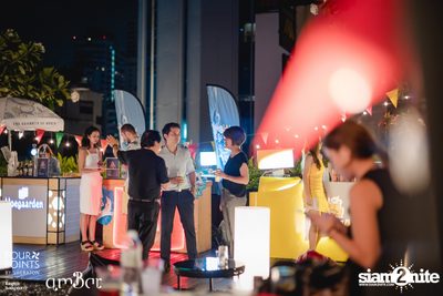 Siam Best Brews Rooftop Carnival ที่ แอมบาร์ — photo 177