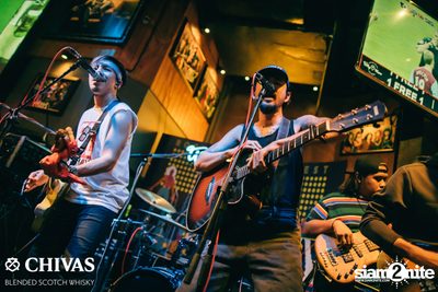 Taitosmith at Why Here Bar & Bistro | Ratchayothin — photo 39