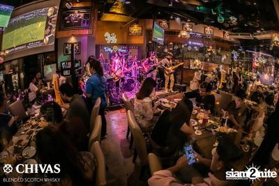 Taitosmith at Why Here Bar & Bistro | Ratchayothin — photo 59