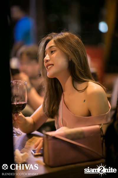 Taitosmith at Why Here Bar & Bistro | Ratchayothin — photo 65