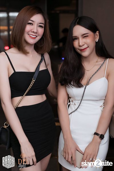 Friday Night at BARBARBAR — photo 15