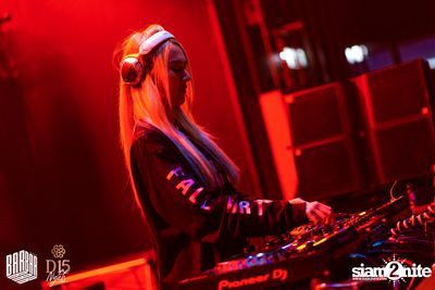 Friday Night at BARBARBAR — photo 47