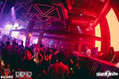 Confetti Party at DEMO | Thonglor — photo 87