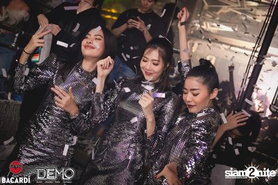 Confetti Party at DEMO | Thonglor — photo 129
