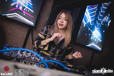 Confetti Party at DEMO | Thonglor — photo 168