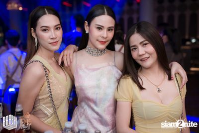 Saturday Night at BARBARBAR — photo 5