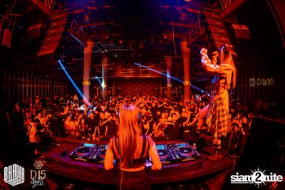 Saturday Night at BARBARBAR — photo 91