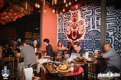 Saturday Night at Ainu Bar — photo 10