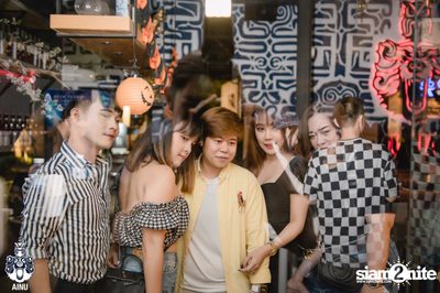 Saturday Night at Ainu Bar — photo 14