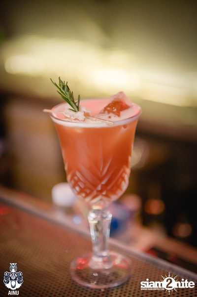 Saturday Night at Ainu Bar — photo 18