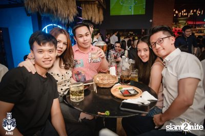 Saturday Night at Ainu Bar — photo 34