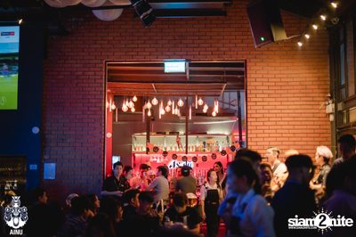 Saturday Night at Ainu Bar — photo 77
