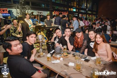 Saturday Night at Ainu Bar — photo 90