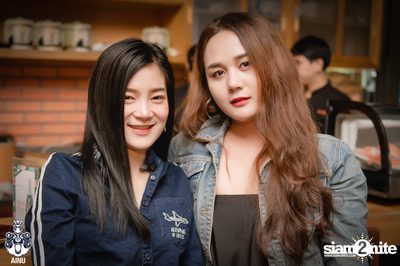 Saturday Night at Ainu Bar — photo 106