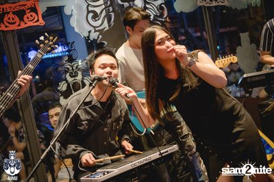 Saturday Night at Ainu Bar — photo 114