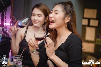 Saturday Night at Ainu Bar — photo 125