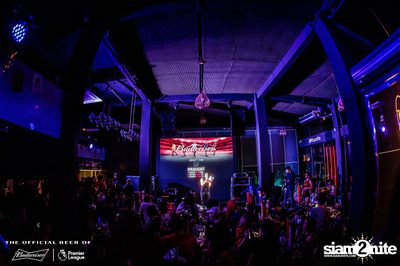 Bud's Live Party กับ Big Ass ที่ เพลย์ลิสต์ เอกมัย — photo 20