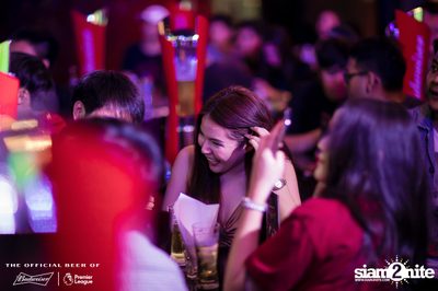 Bud's Live Party กับ Big Ass ที่ เพลย์ลิสต์ เอกมัย — photo 43