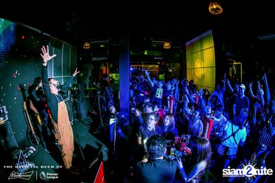 Bud's Live Party กับ Big Ass ที่ เพลย์ลิสต์ เอกมัย — photo 150