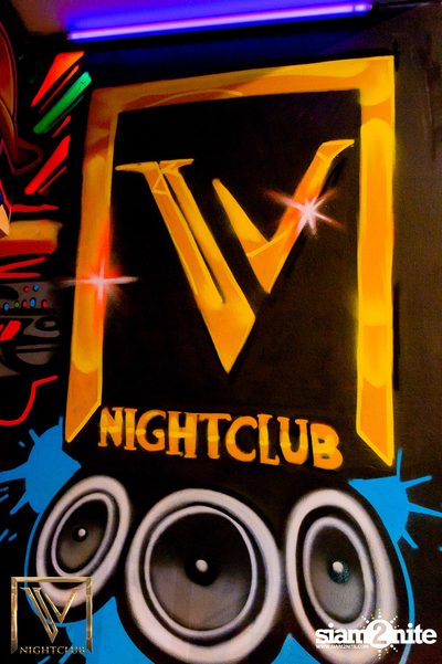 Neon Party at V Nightclub Bangkok — photo 1