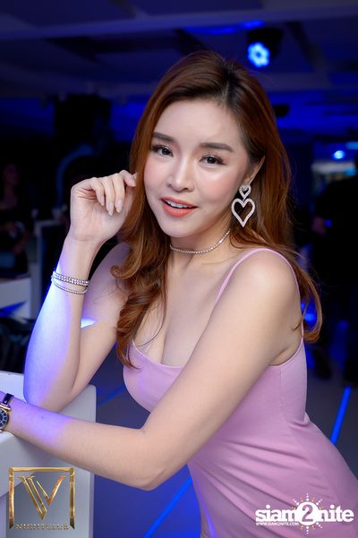 Neon Party at V Nightclub Bangkok — photo 10