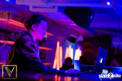 Neon Party at V Nightclub Bangkok — photo 32