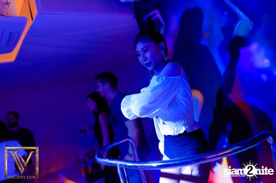 Neon Party at V Nightclub Bangkok — photo 39