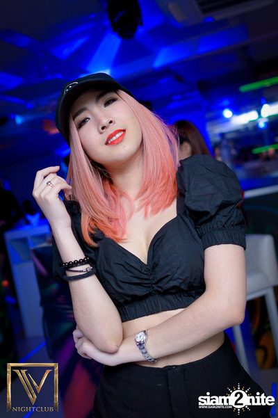 Neon Party at V Nightclub Bangkok — photo 45
