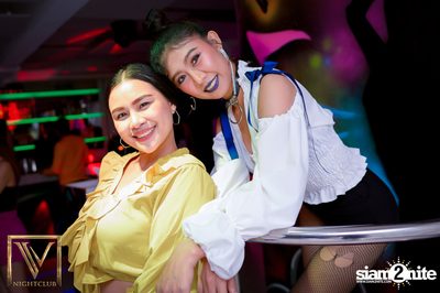 Neon Party at V Nightclub Bangkok — photo 110