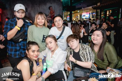 F.Hero x Maiyarap @ ชงเจริญ กรู๊ฟ — photo 61