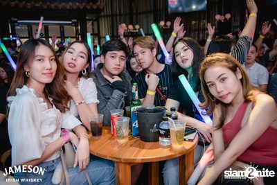 F.Hero x Maiyarap @ ชงเจริญ กรู๊ฟ — photo 90