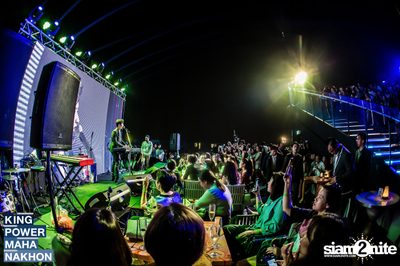 Mahanakhon’s Colourful Night of Music with Atom & Tor — photo 75