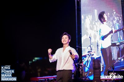 Mahanakhon’s Colourful Night of Music with Atom & Tor — photo 89