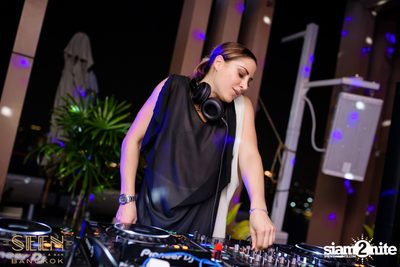 Sinergy Sounds 1.0 | Seen Restaurant & Bar Bangkok — photo 103
