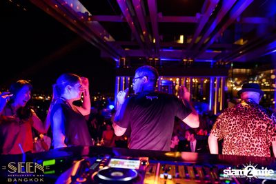 Sinergy Sounds 1.0 | Seen Restaurant & Bar Bangkok — photo 106