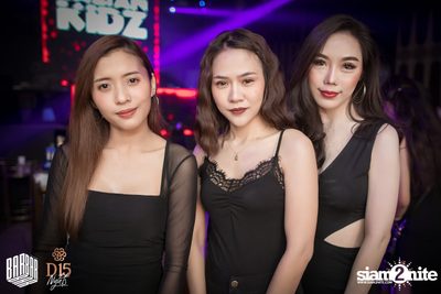 Saturday Night at BARBARBAR — photo 4