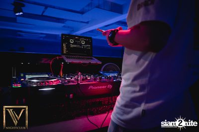 Saturday Night at V Nightclub — photo 15