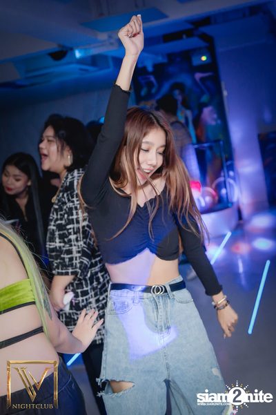 Saturday Night at V Nightclub — photo 86
