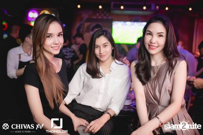 Cocktail at Thonglor Official — photo 19