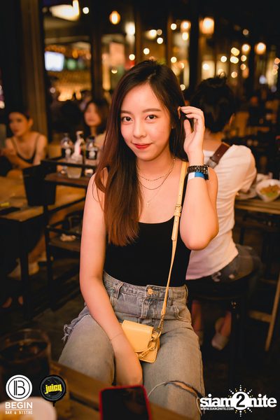 The TOYS ที่ บีกิน บาร์ — photo 38