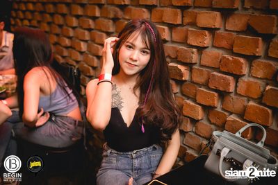 The TOYS ที่ บีกิน บาร์ — photo 76