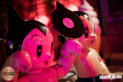 Halloween: Night of The Dead Singers | Vinyl & Toys — photo 28