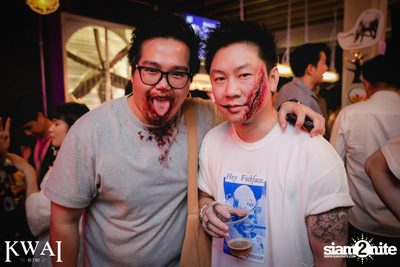 Yokee Playboy ที่ บ็อทเทิลร็อคเก็ต คราฟท์เบียร์บาร์ — photo 49