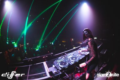 Halloween Weekend กับ Unmonkey ที่ ดิฟเฟอร์ ผับ พัทยา — photo 32