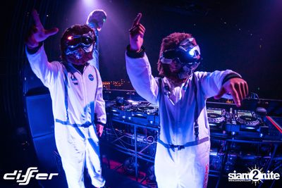 Halloween Weekend กับ Unmonkey ที่ ดิฟเฟอร์ ผับ พัทยา — photo 76